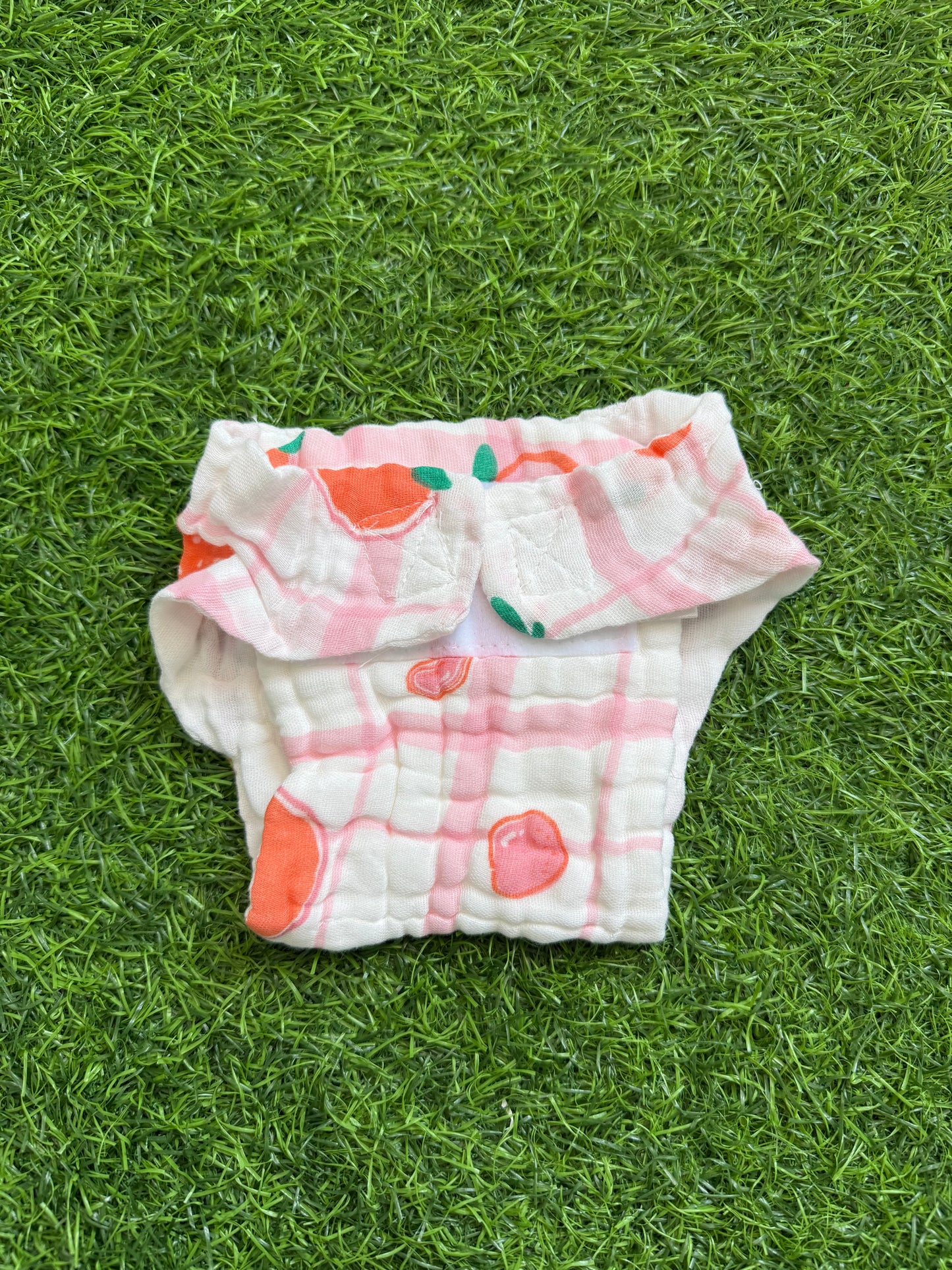 Crinkled Muslin Nappy