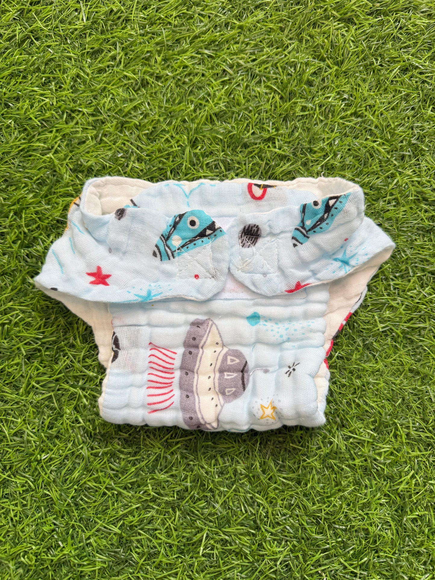 Crinkled Muslin Nappy