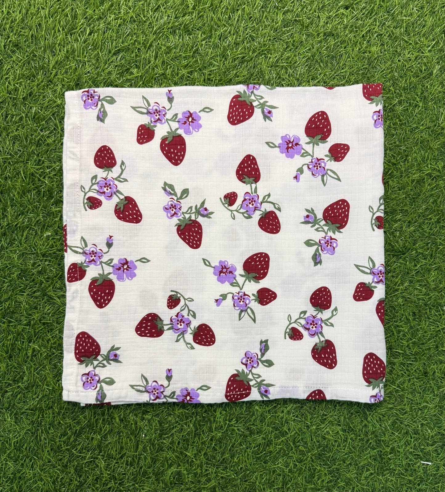 Muslin Bath Towel - Strawberry