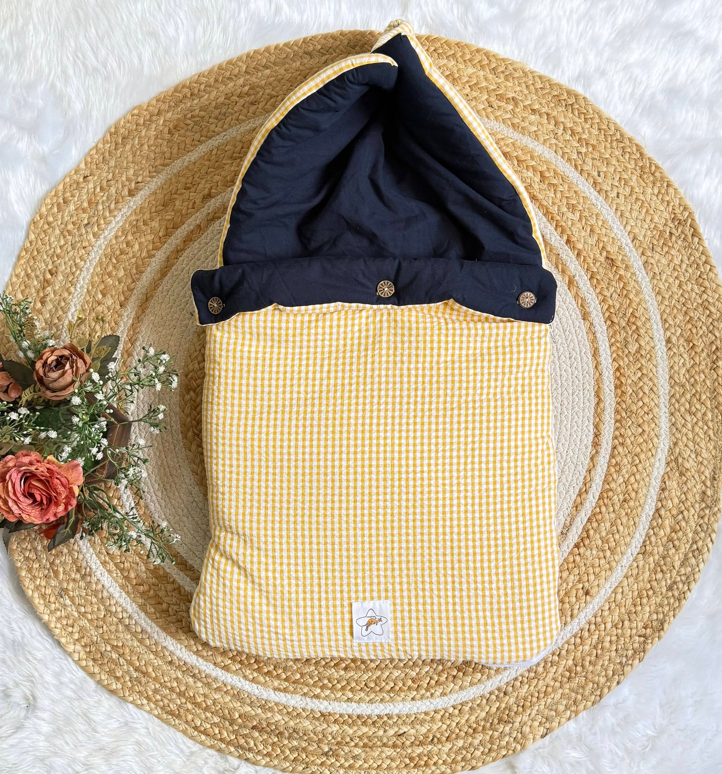 Premium Muslin Carry Nest - Yellow