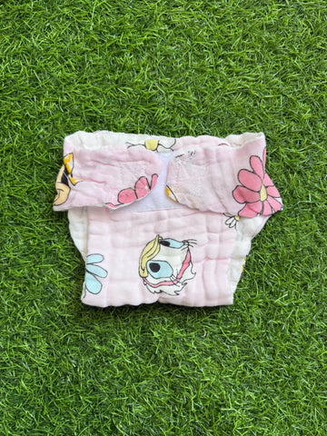 Crinkled Muslin Nappy