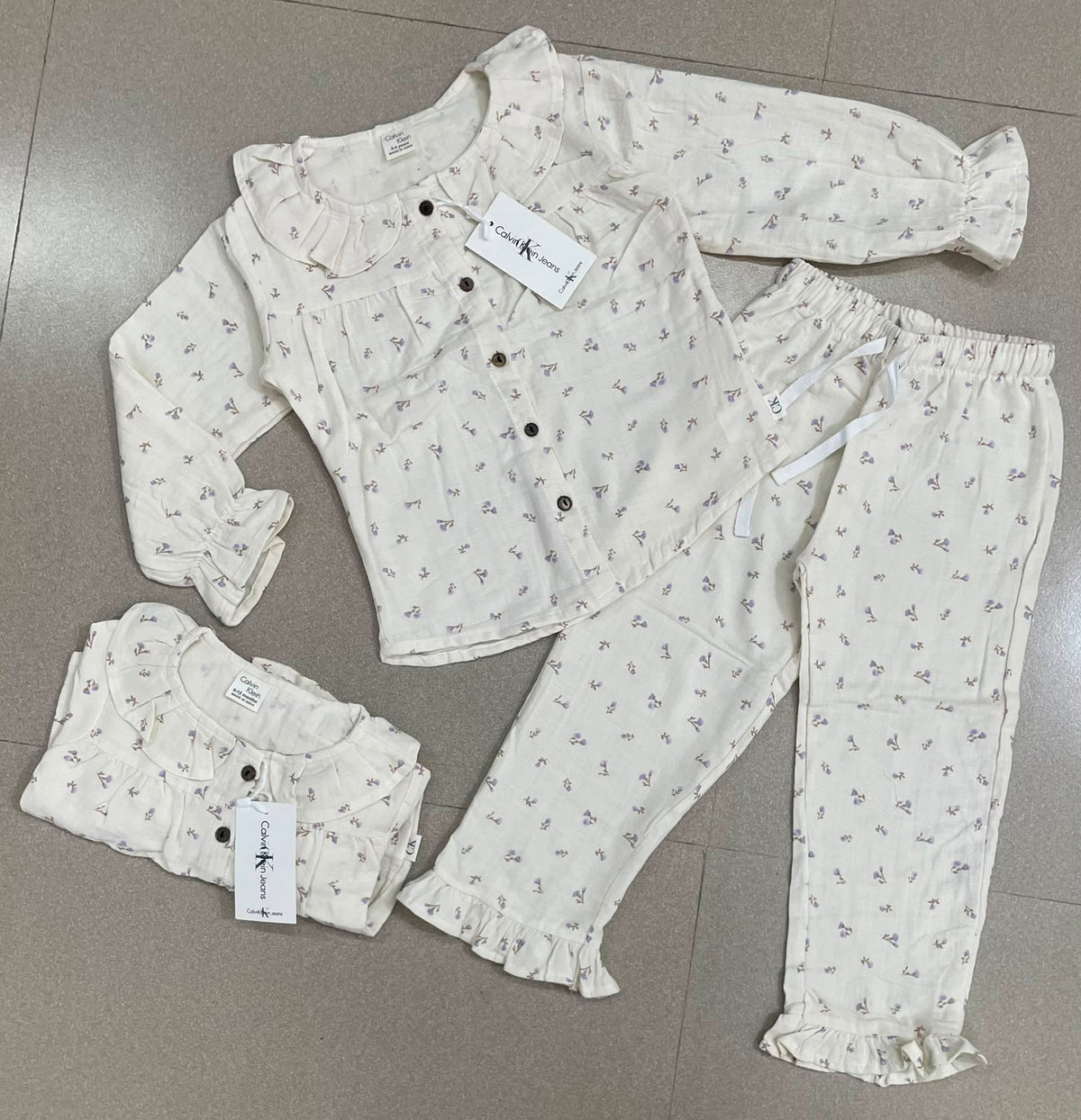 Girls Ruffle Neck Muslin Set