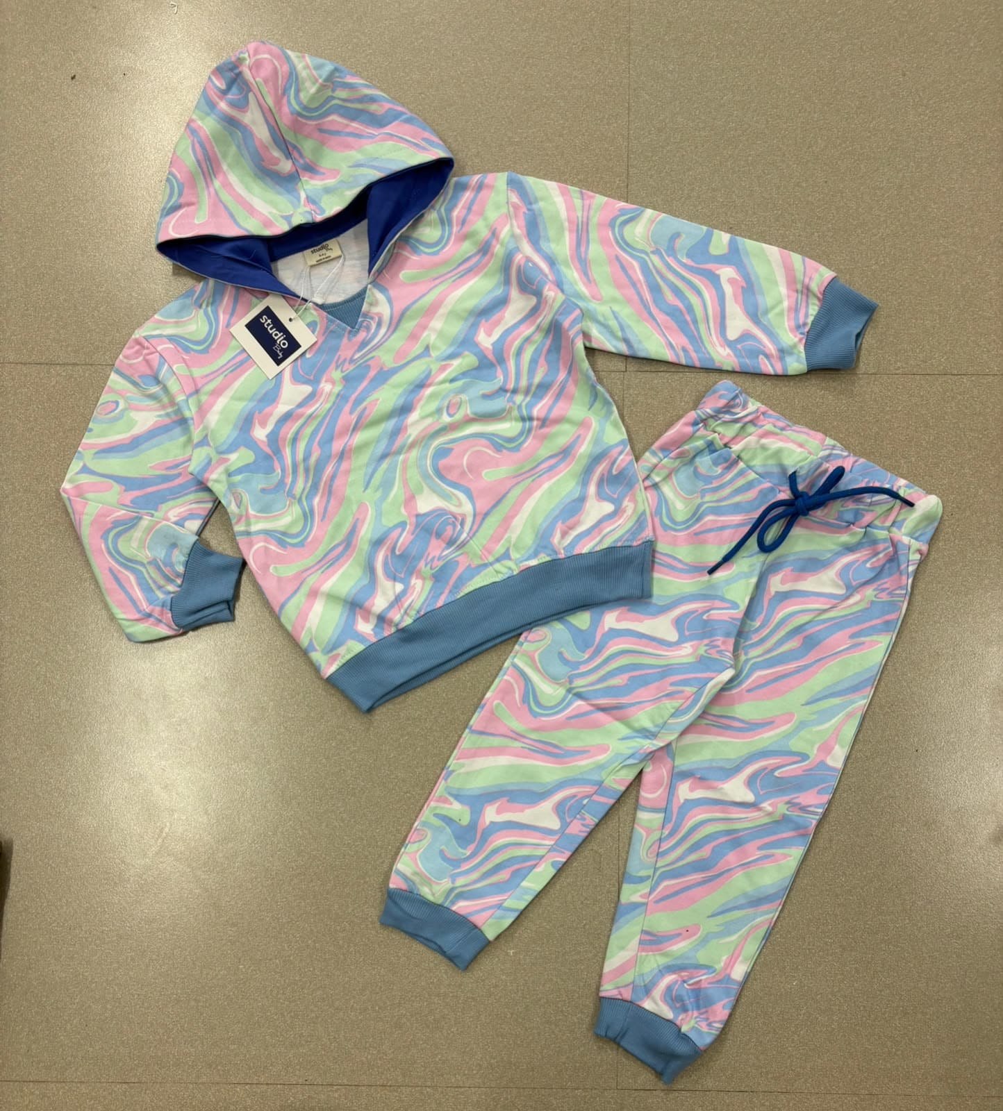 Pre-Winter Hooded Co-Ord Set - Buy 4 @1500₹