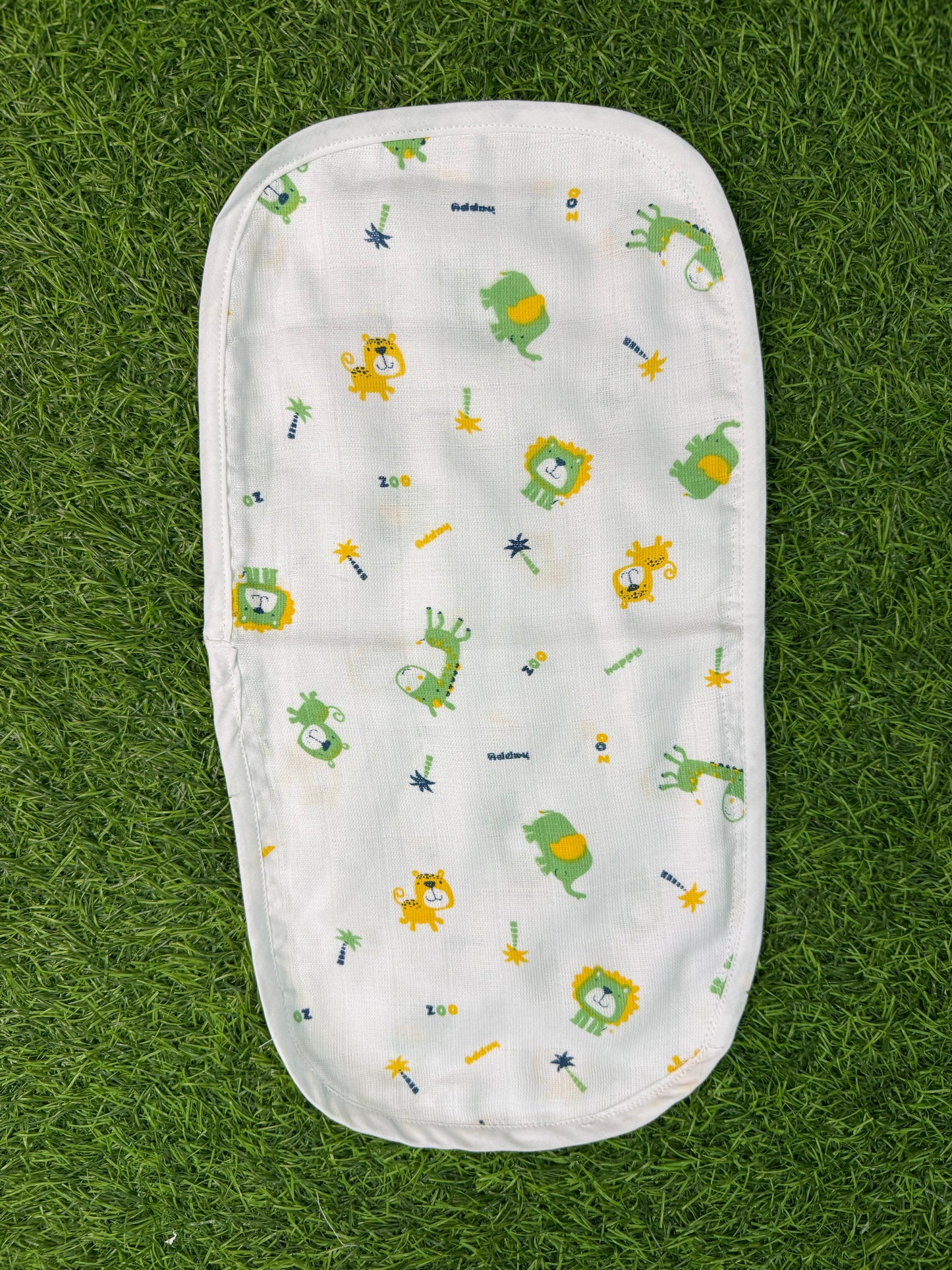 6 Layer Muslin Burp Cloth- Animals Print Green
