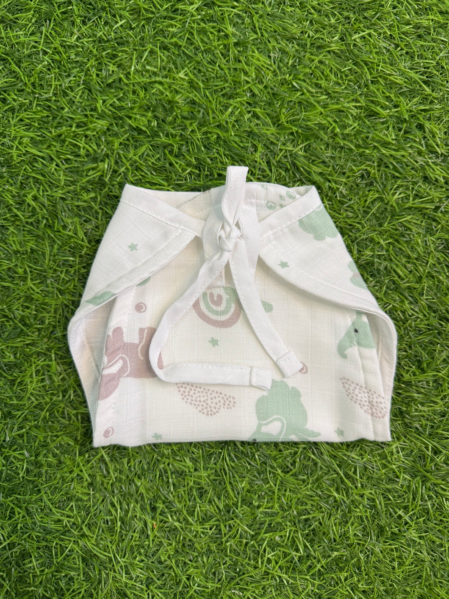 Muslin 6 layer Nappy- Elephant