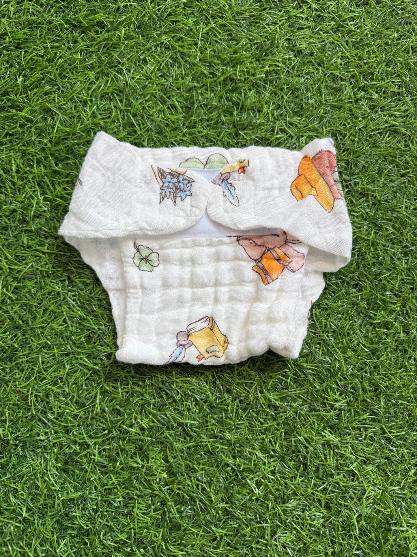 Crinkled Muslin Nappy