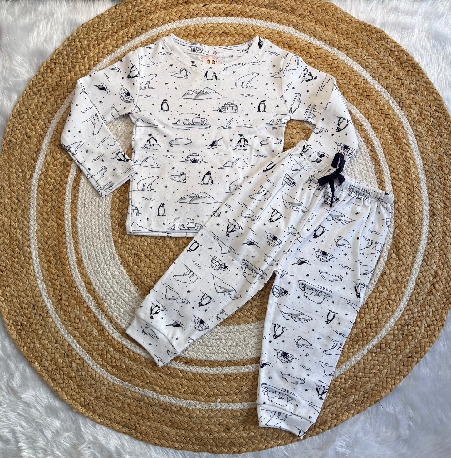 Full Hand Co-ords Set - White Penguin